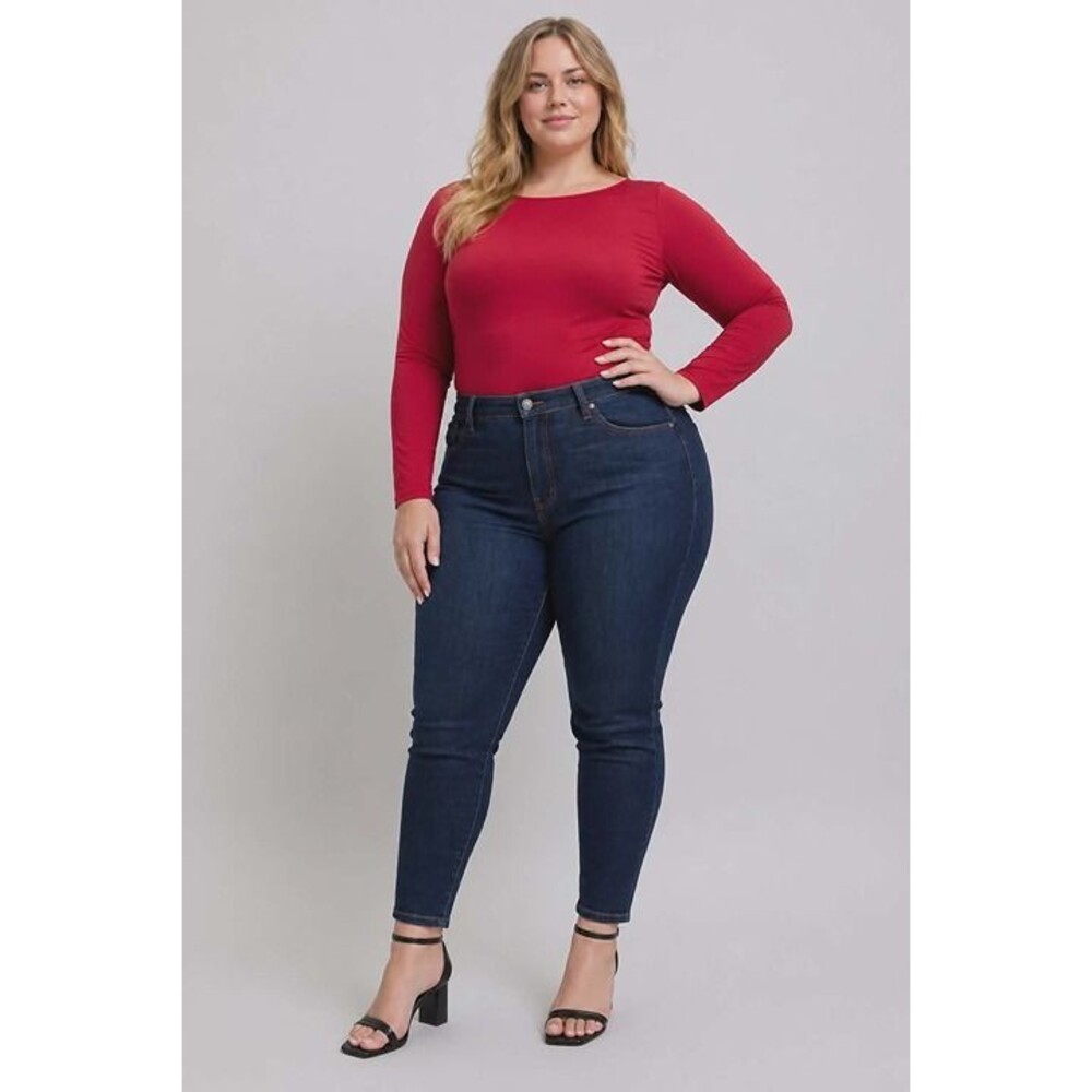NWT Size 15 Judy Blue High-Waisted Heart-Shaped Back Pocket Skinny Jeans